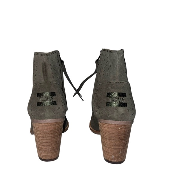 Toms Majorca Booties 6.5 Green Perforated Suede Peep Toe Block Heel Boots Shoes - Picture 5 of 9